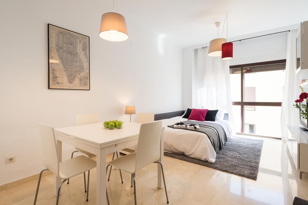 Colon12 Urban Apartment Малага Екстер'єр фото