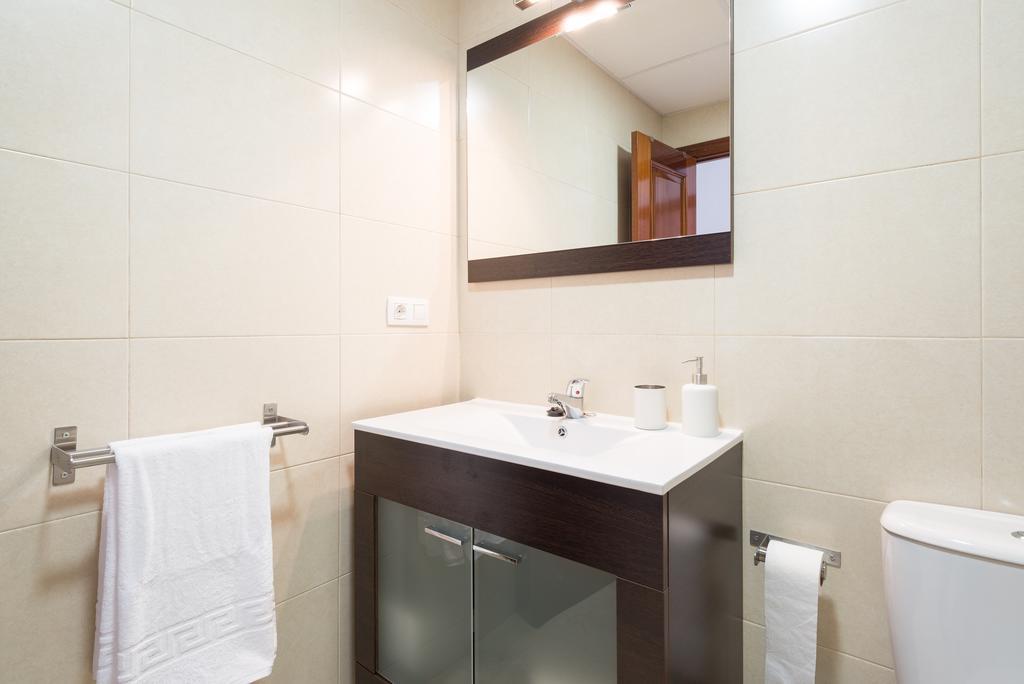 Colon12 Urban Apartment Малага Екстер'єр фото