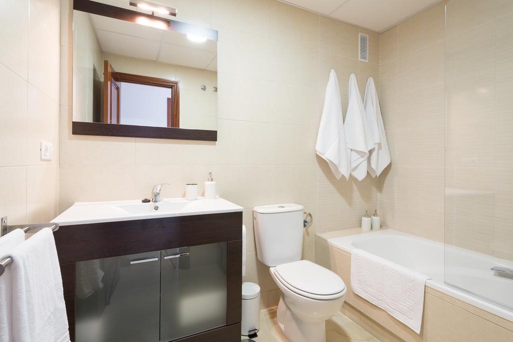 Colon12 Urban Apartment Малага Екстер'єр фото