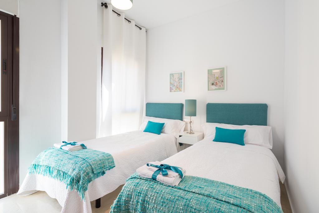 Colon12 Urban Apartment Малага Екстер'єр фото