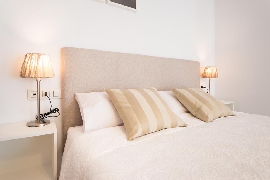 Colon12 Urban Apartment Малага Екстер'єр фото